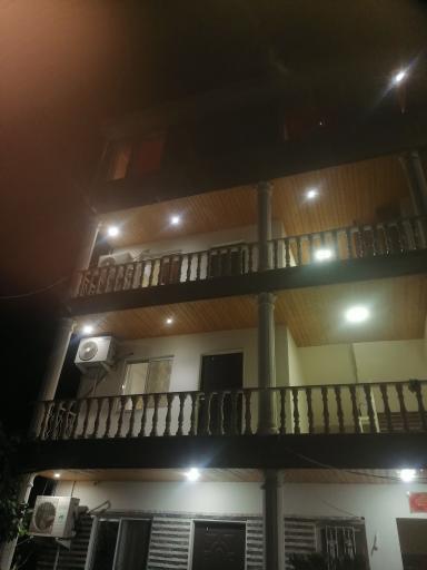 عکس هتل آپارتمان کاسپین 