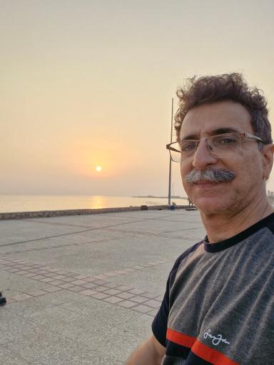 عکس ساحل بندرگاه بوشهر