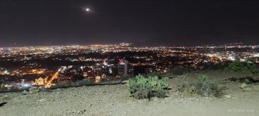 عکس پیاده روی قندیلی