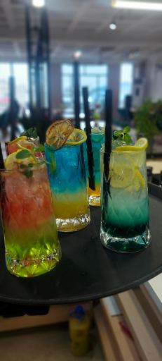 عکس کافه فست فود رستوران رونیکا