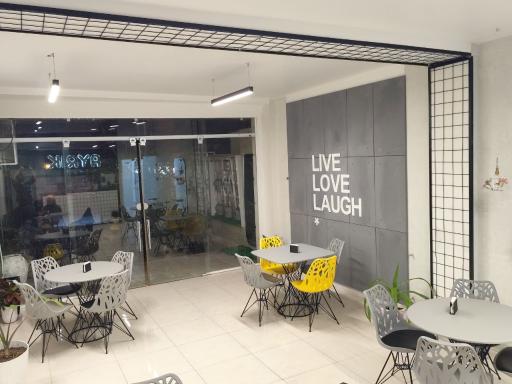 عکس کافه آیریک