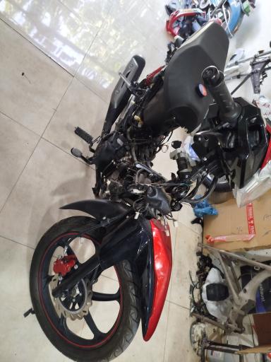 عکس کلینیک هوندا سیکلت برادران