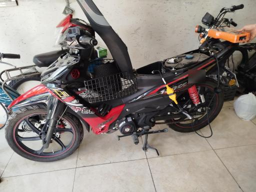 عکس کلینیک هوندا سیکلت برادران