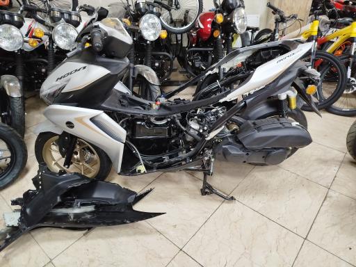 عکس کلینیک هوندا سیکلت برادران