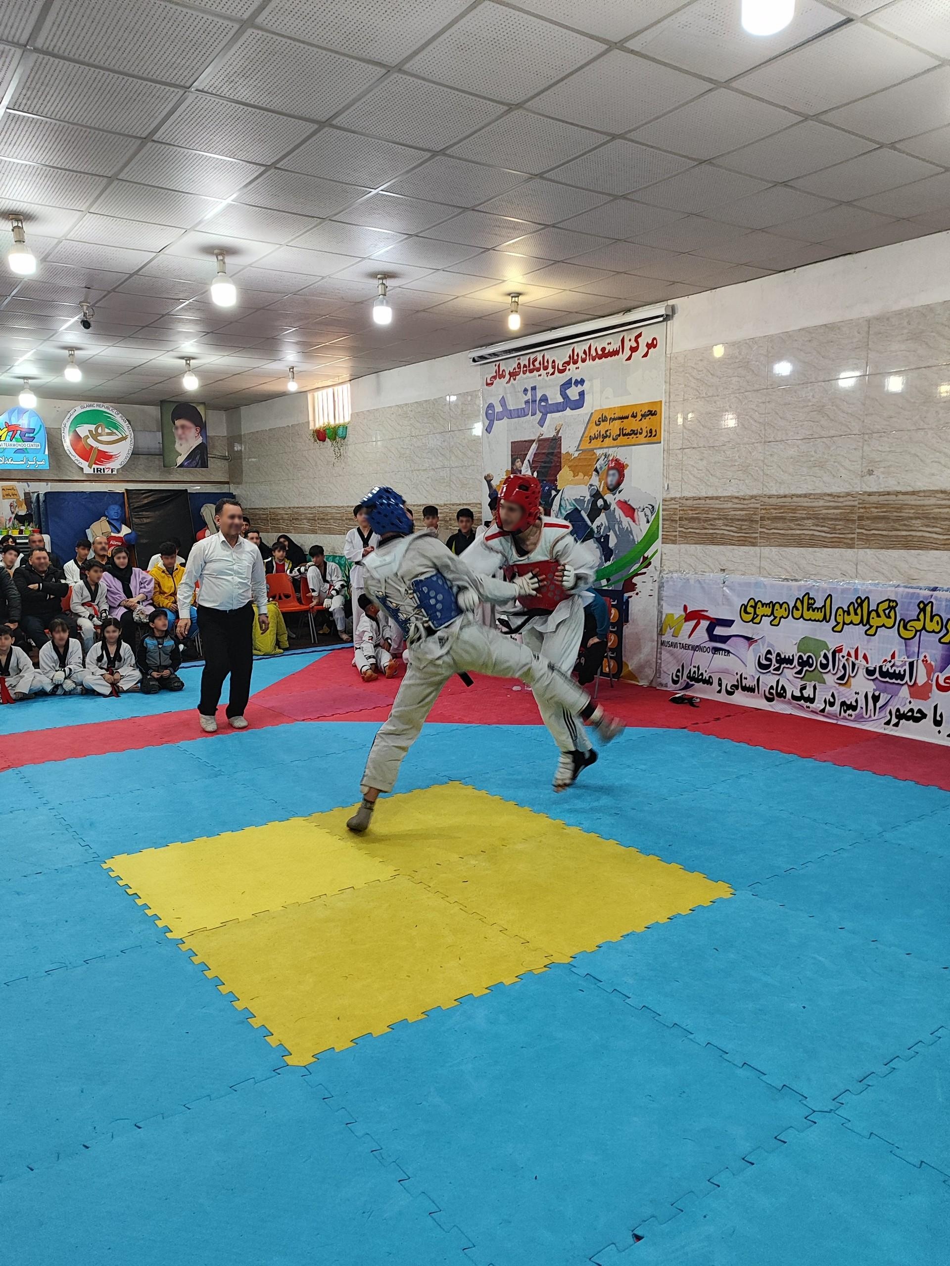 عکس آکادمی رزمی استاد آزاد موسوی 