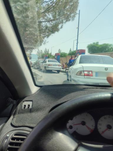عکس پمپ بنزین