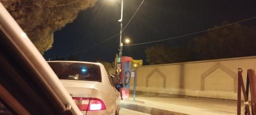 عکس پمپ بنزین