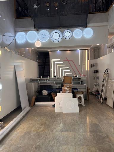 عکس کالای برق شریفیان