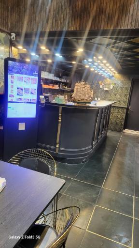 عکس کافه رستوران تاپاس