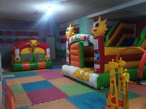 عکس خانه بازی کودک سرزمین شادی