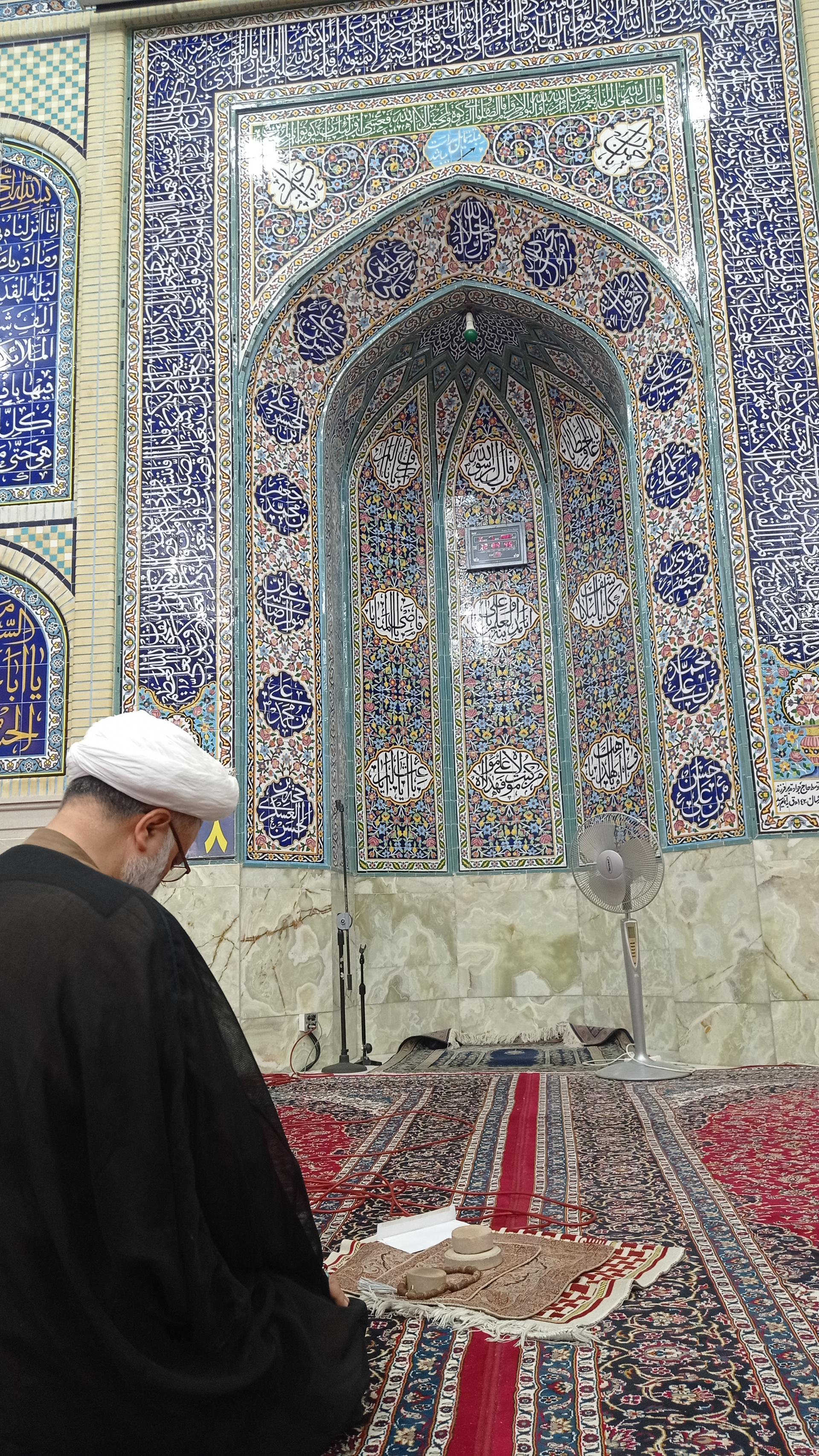 عکس مسجد جامع فین بزرگ
