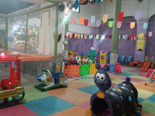 عکس خانه بازی کودک سرزمین شادی