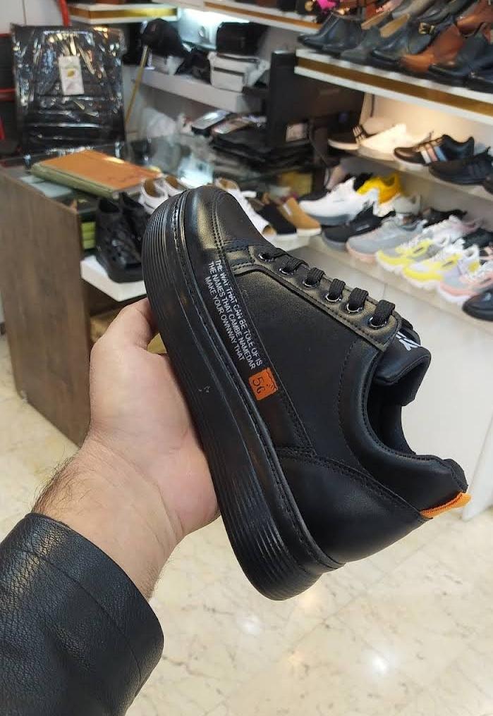 عکس فروشگاه کفش ۳۹