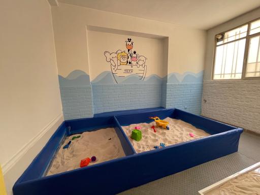 عکس مرکز بازی‌های حرکتی و خلاقیت تیله