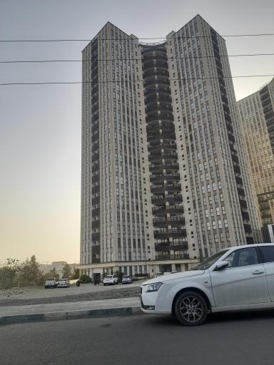 عکس برج های دوقلو پردیس المپیک