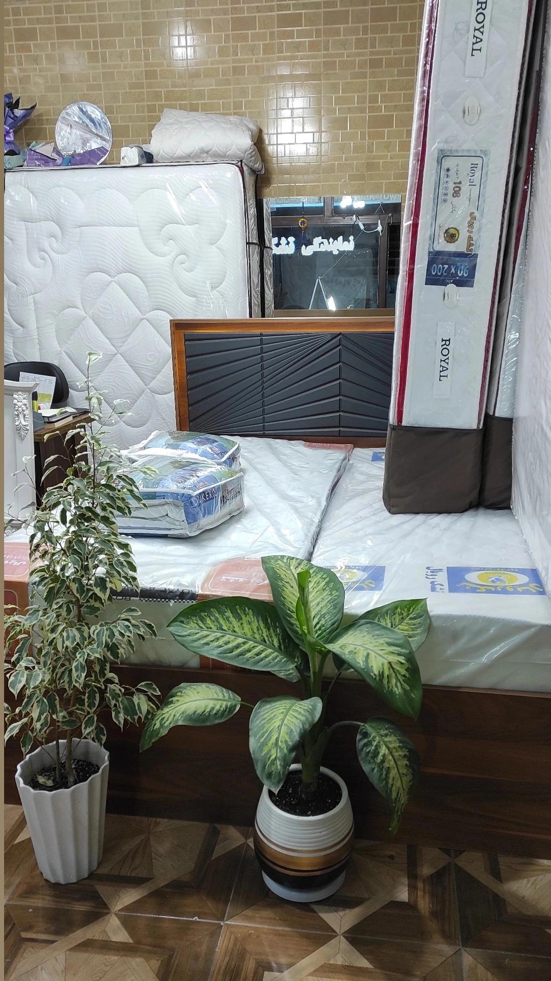 عکس نمایندگی تشک رویال آستارا