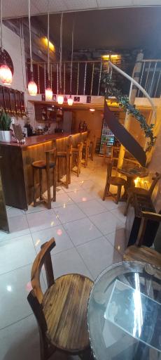 کافه قهوه شاهان