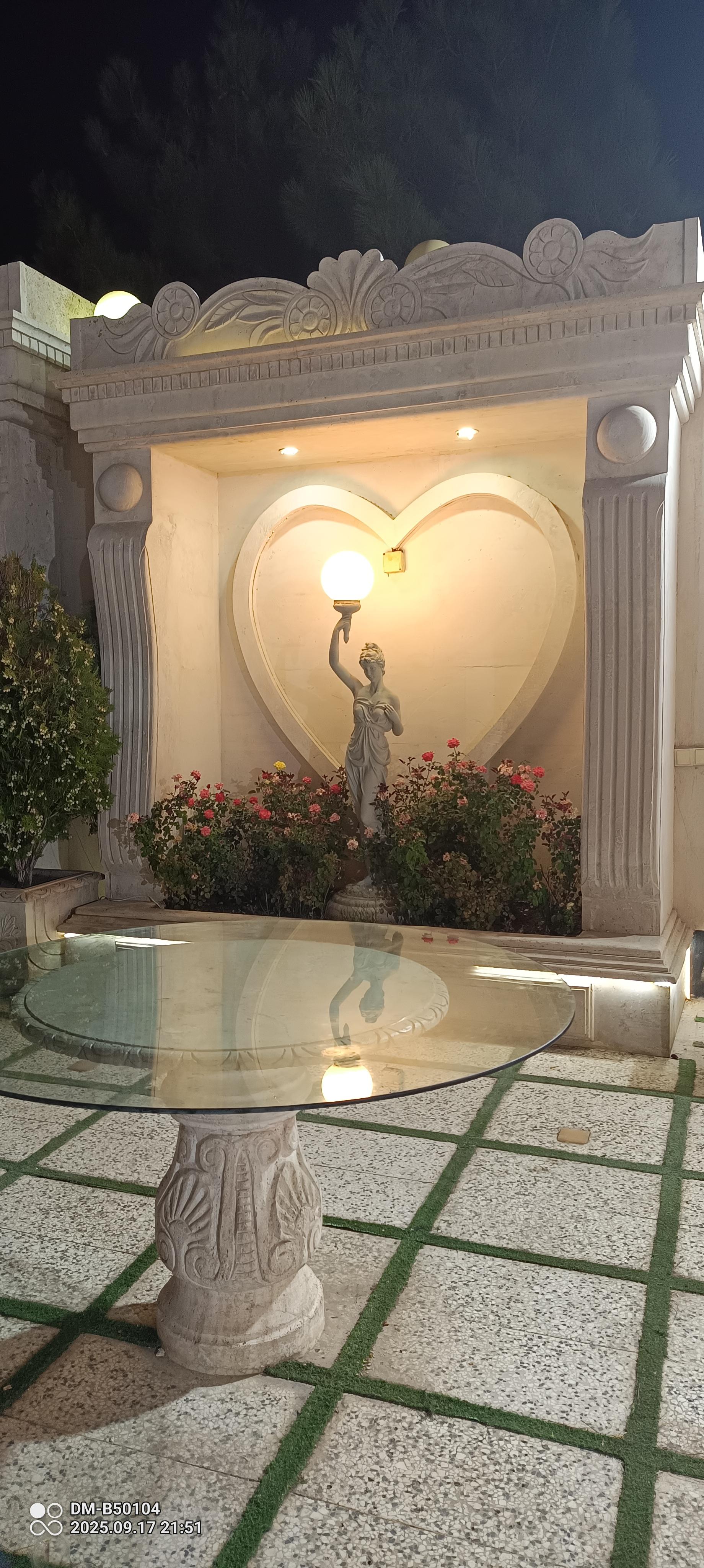 عکس باغ تالار نفس