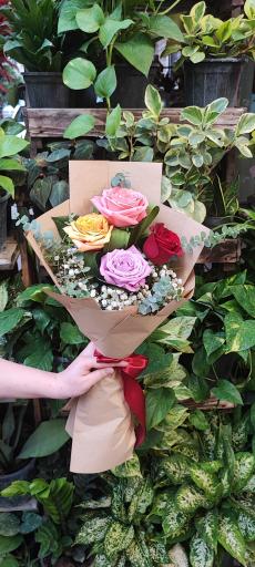 عکس گلفروشی گل گندم 