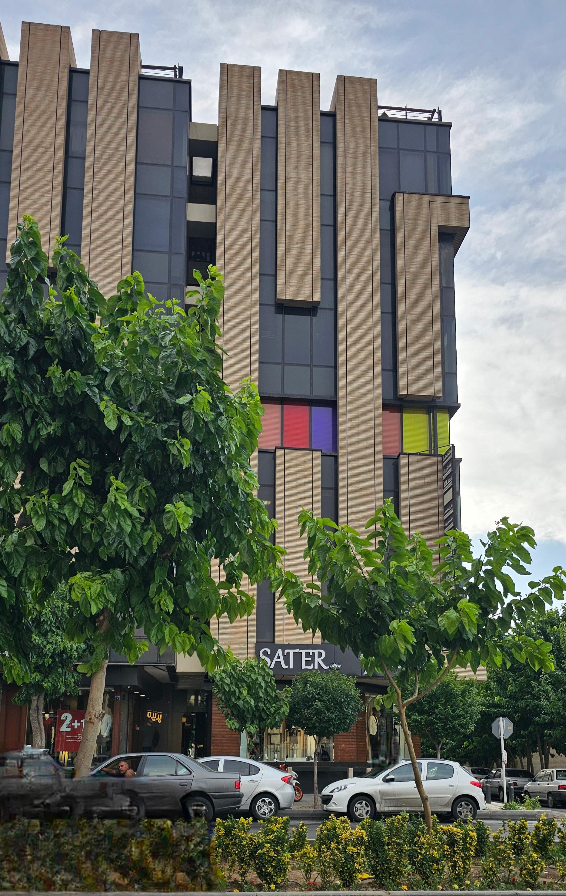 عکس مجتمع اداری تجاری پدیده