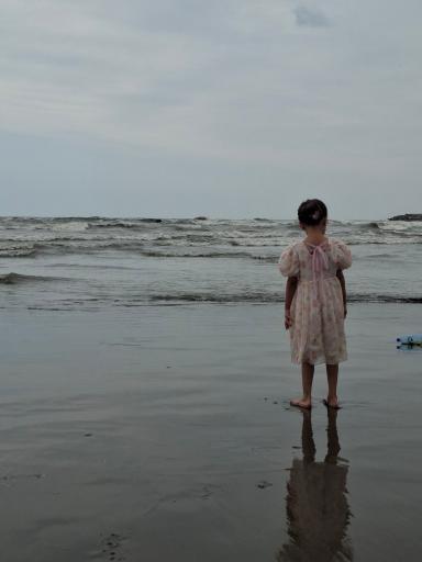 عکس ساحل ماسه ای ریتون