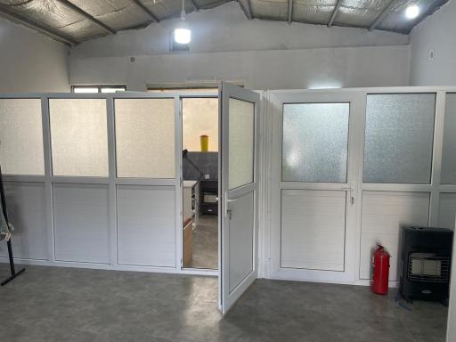 عکس کلینیک دامپزشکی حیوانات خانگی و پرندگان زینتی هما