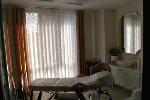 عکس کلینیک سلین اسکین سنتر