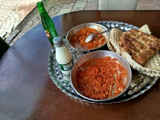 عکس غذاخوری تیام