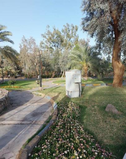 عکس ورودی محوطه آلاچیق 