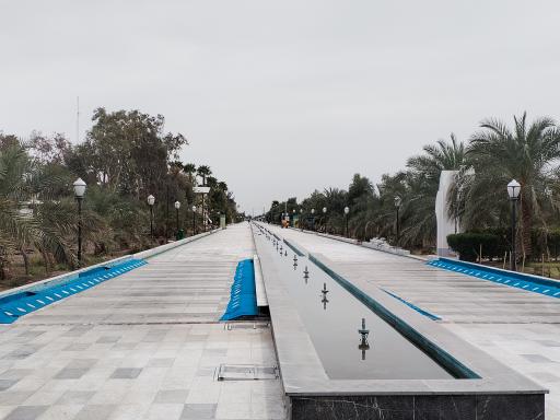 عکس ورودی محوطه آلاچیق 