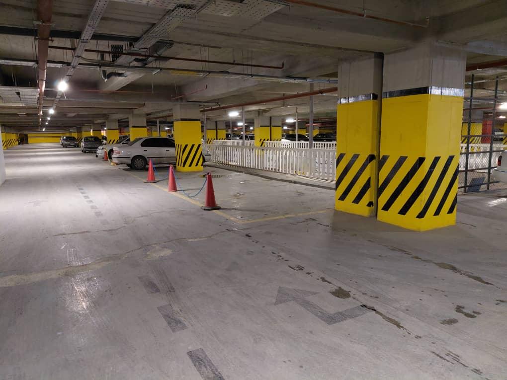 عکس پارکینگ اوریاد مال