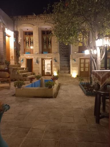 عکس اقامتگاه سنتی پیرسوک