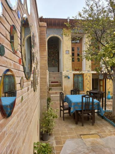 عکس اقامتگاه سنتی پیرسوک