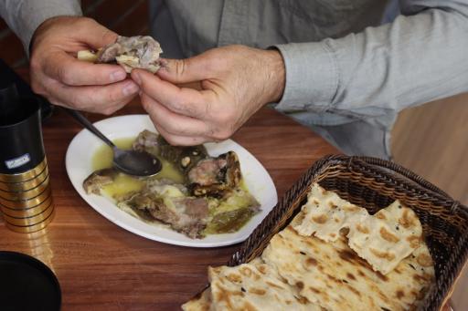 عکس طباخی حاج محسن