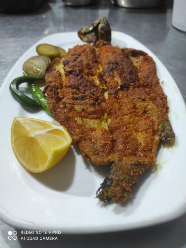 عکس رستوران سنتی نسترن