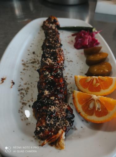 عکس رستوران سنتی نسترن