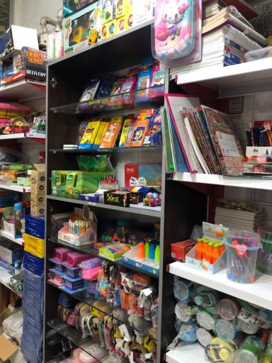 عکس فروشگاه لوازم التحریر ولی پور