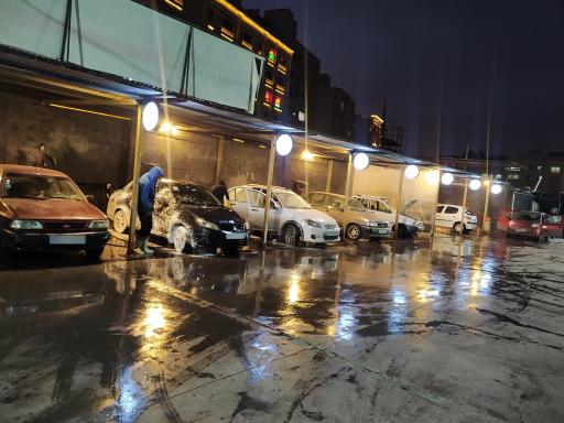 کارواش و خدمات زیبایی خودرو کاغذ