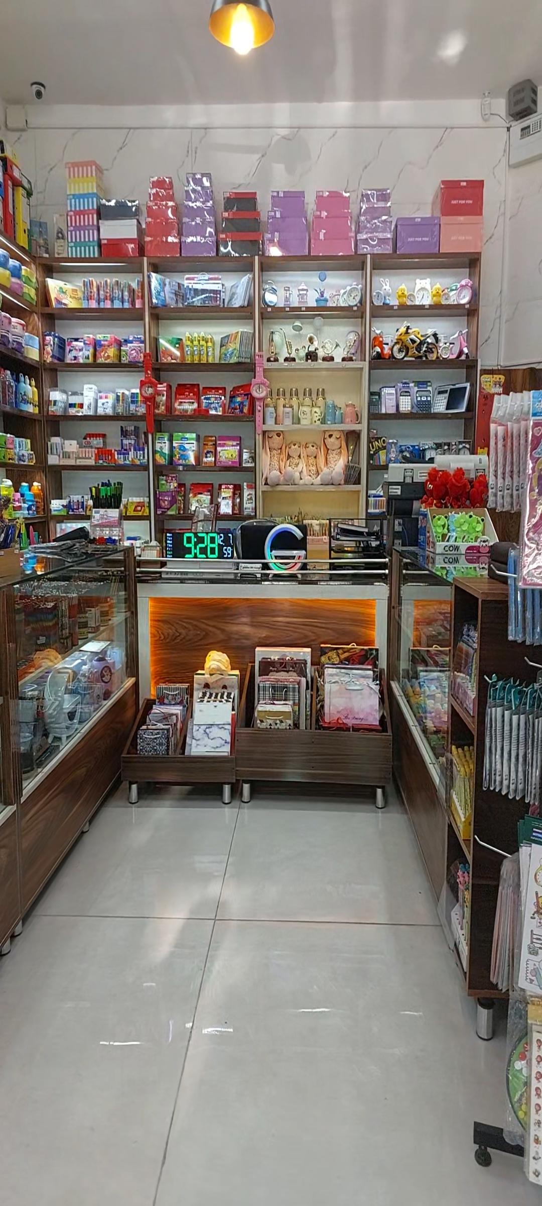 عکس نوشت افزار باتیس