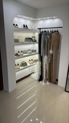 عکس مزون آناهیتا