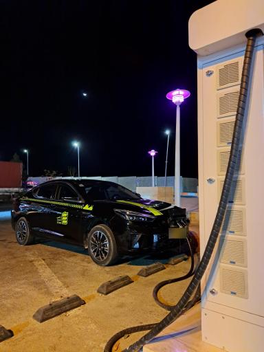 عکس جایگاه شارژ مارال ستاره شهر رضا 