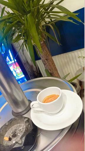 عکس کافه والا