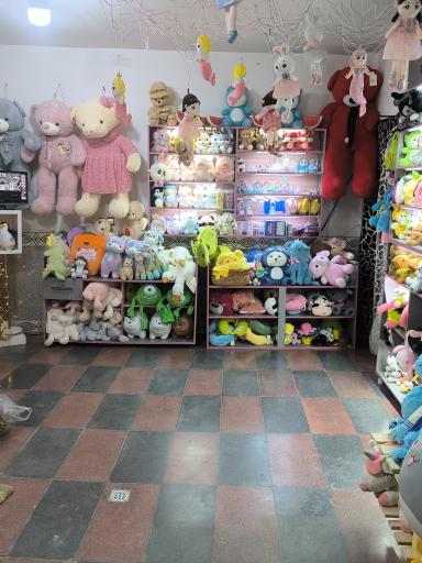 عکس عروسک فروشی