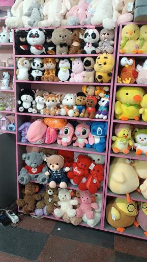 عکس عروسک فروشی