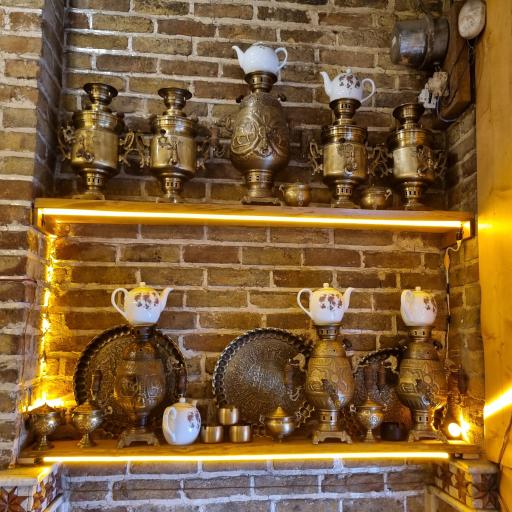 عکس سرای سنتی فانوس