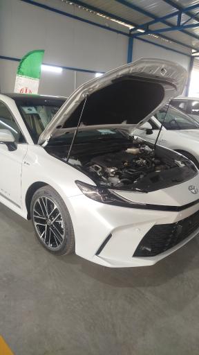 عکس نمایندگی فروش و خدمات پس از فروش تویوتا