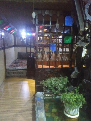 عکس سرای سنتی شاه مردان علی