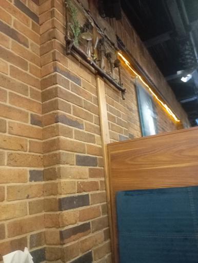 عکس سرای سنتی فانوس