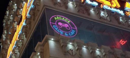 عکس کافه گیم آرکید ARCADE