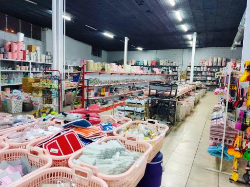 عکس پخش پلاستیک و بلور آدنا